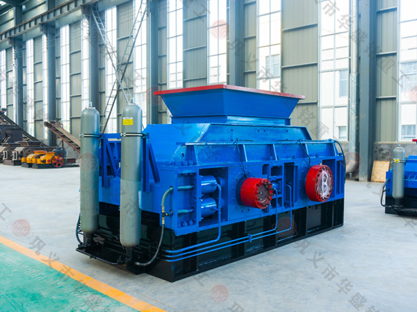 大型狼牙破碎機(jī)價(jià)格,液壓齒輥式破碎機(jī)廠家,狼牙雙齒輥破碎機(jī)型號